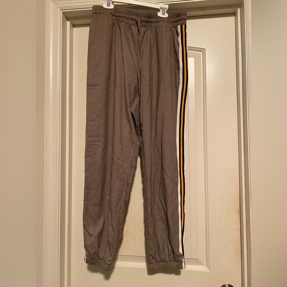 Wild & Fable draw string joggers